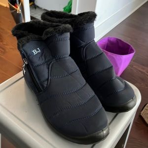 bj boots waterproof